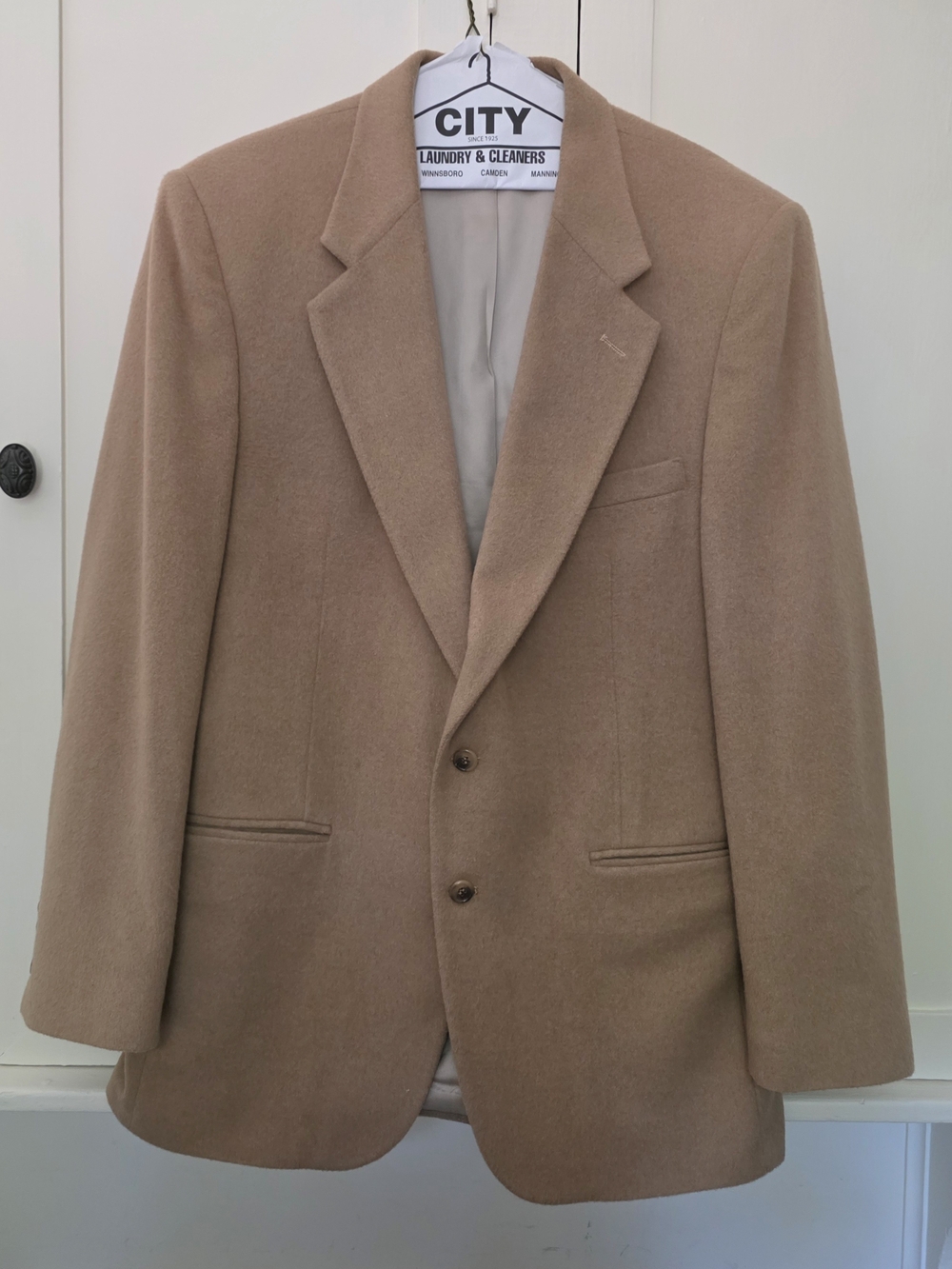 CITY Men's Camel-Color Single-Breasted Blazer